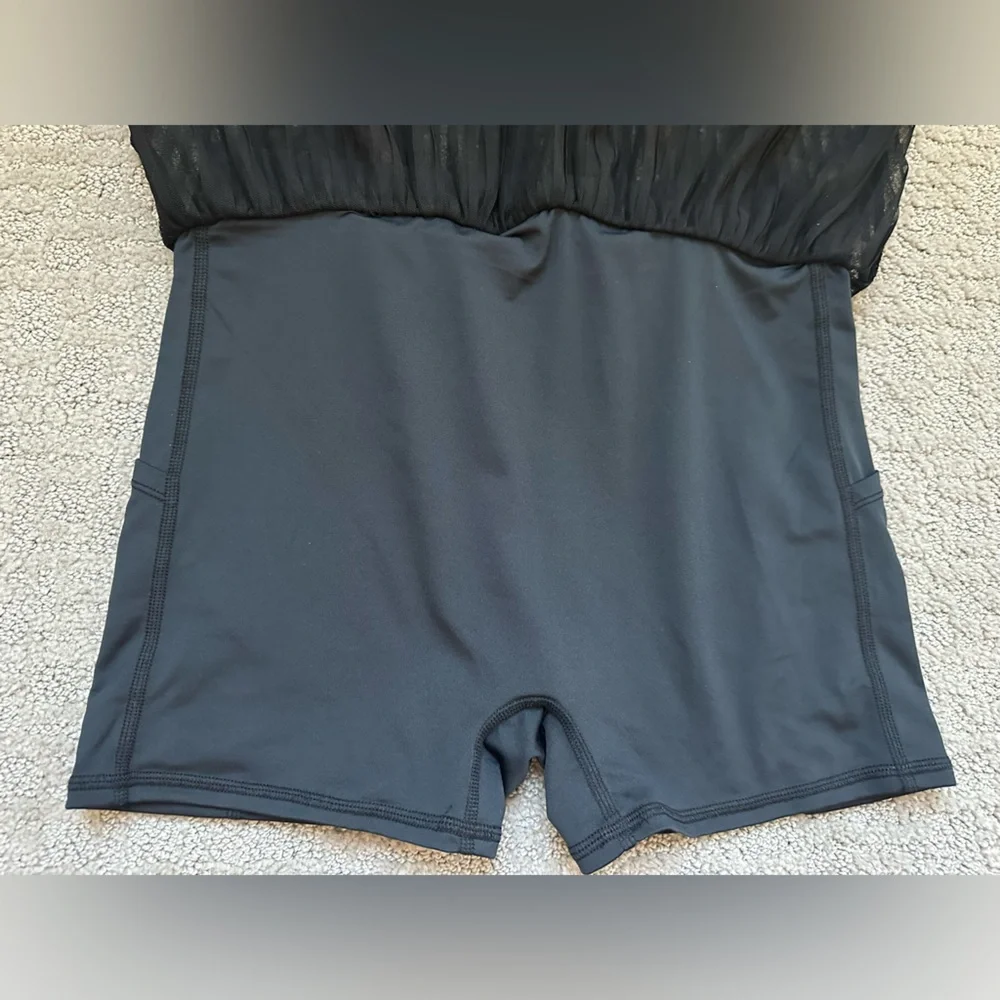 ALO Yoga Black Pleated Mesh Skirt